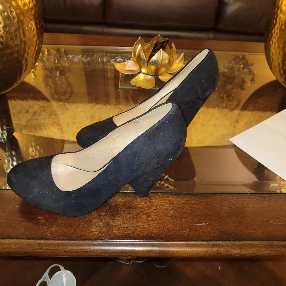 Velvet new condition heels